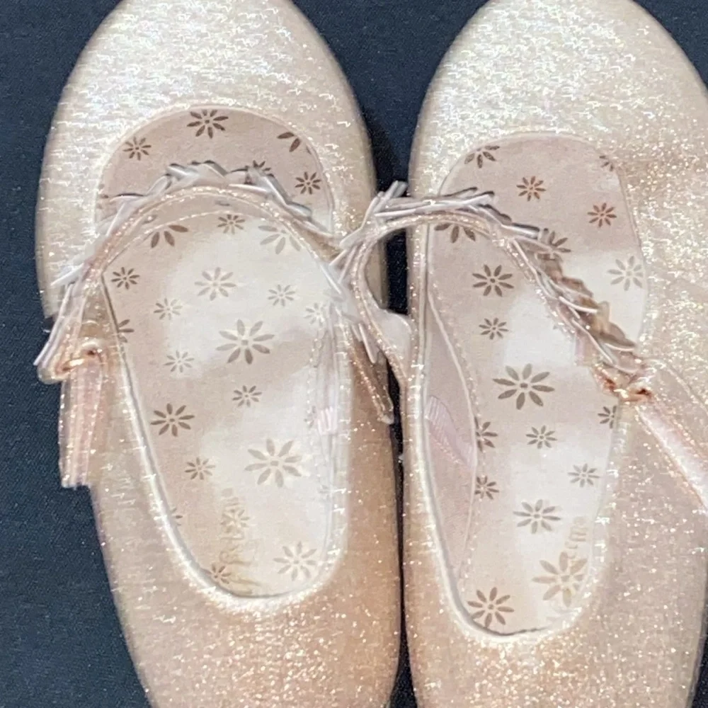 SELF ESTEEM GIRLS SIZE‎ 2 ELEGANT Gold Kids Shoes with Floral HOOK LOOP Strap